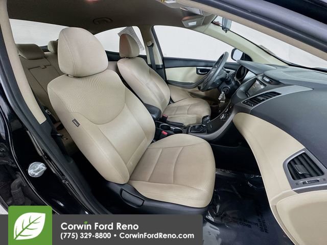 Used 2016 Hyundai Elantra SE image 24