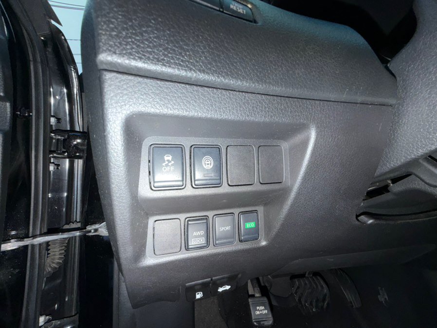 Used 2020 Nissan Rogue Sport S w/ Appearance Package AWD/4WD image 15