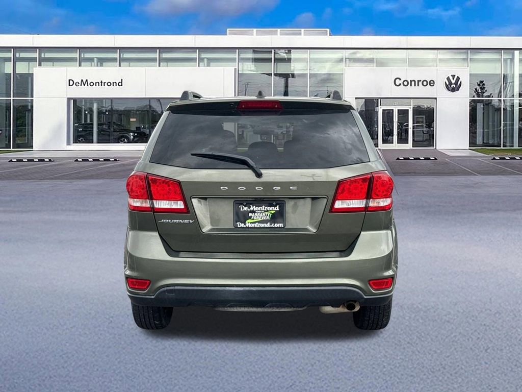 Used 2019 Dodge Journey SE w/ Premium Group FWD image 6