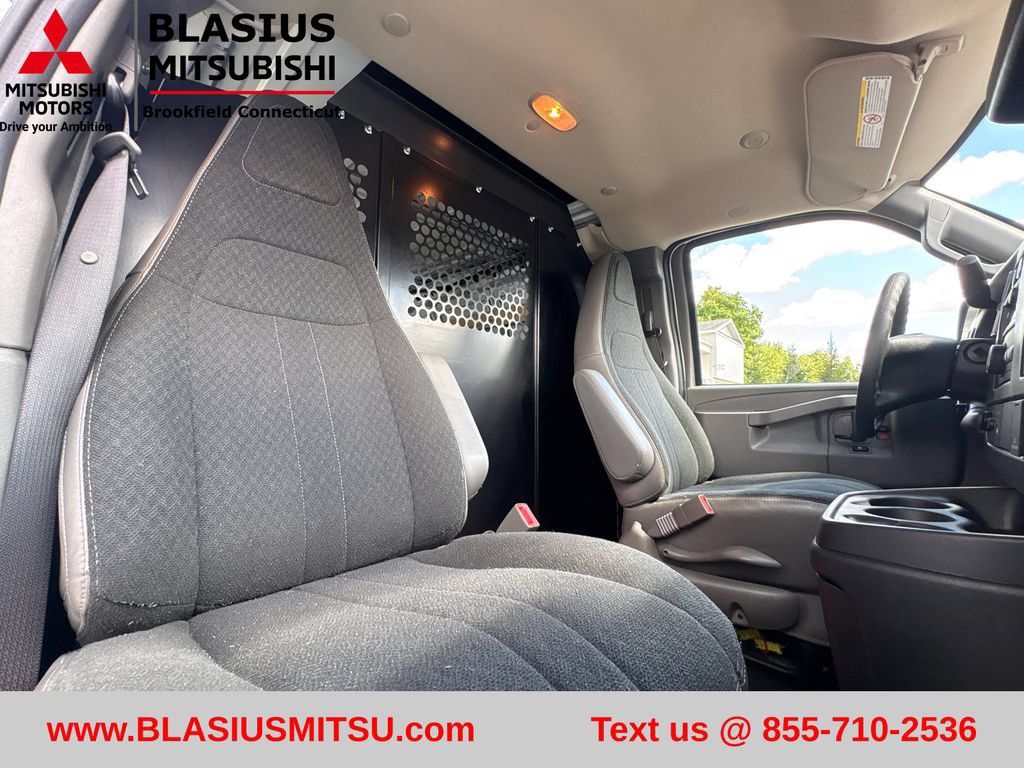 Used 2025 GMC Savana 2500 w/ Driver Convenience Package RWD image 47