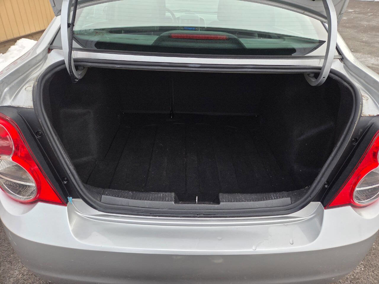 Used 2014 Chevrolet Sonic LT image 7