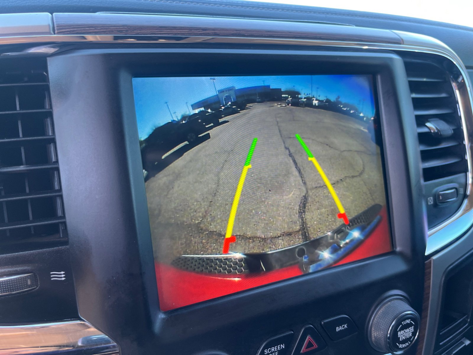 Used 2018 RAM 1500 Laramie w/ Convenience Group image 18