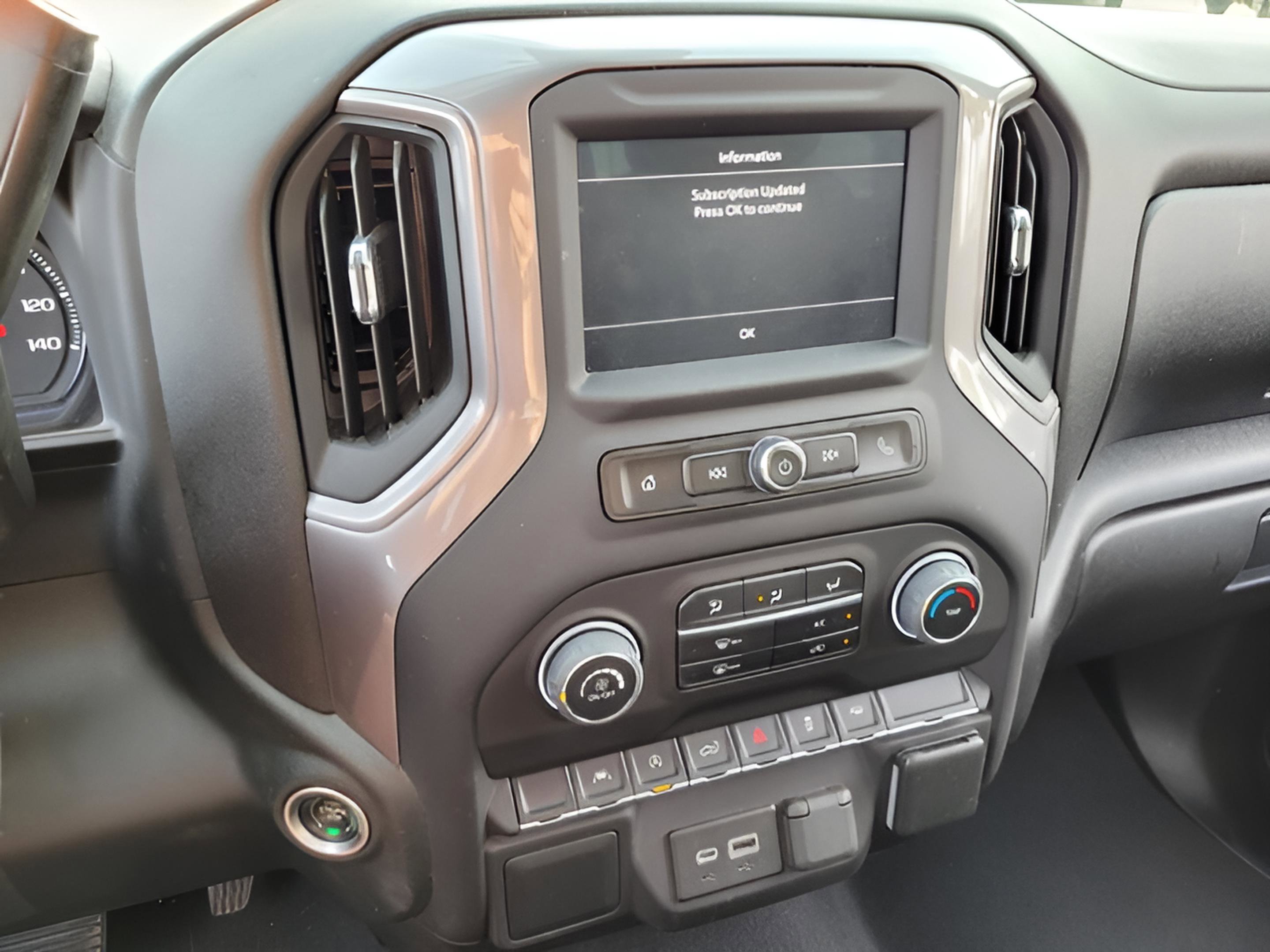 Used 2022 Chevrolet Silverado 1500 Custom image 22