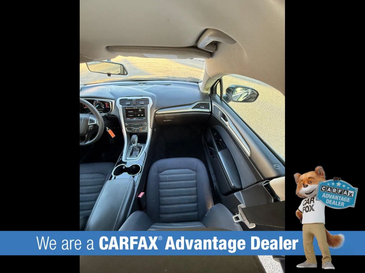 Used 2016 Ford Fusion SE FWD image 43