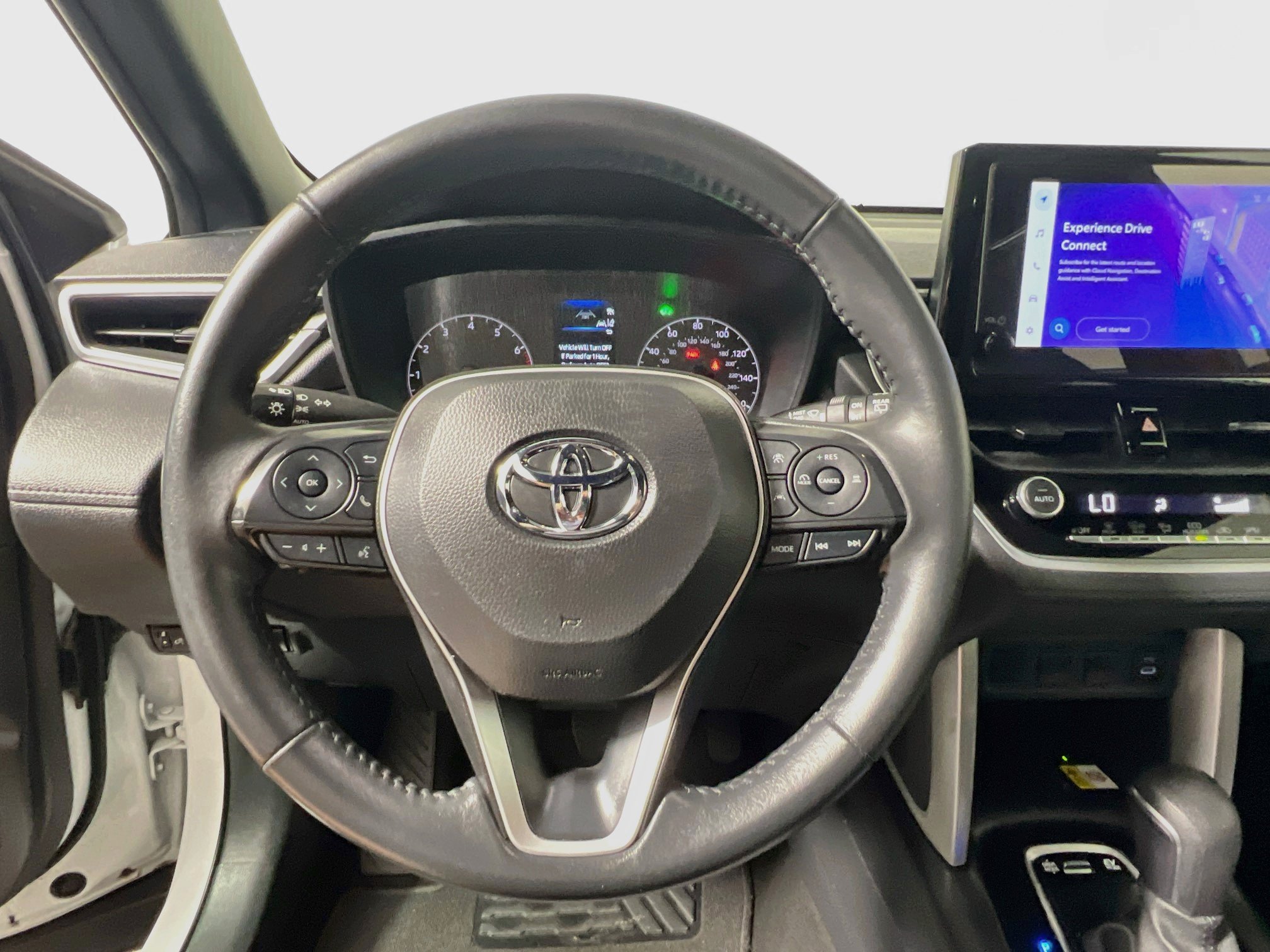 Used 2023 Toyota Corolla Cross AWD Hybrid image 17