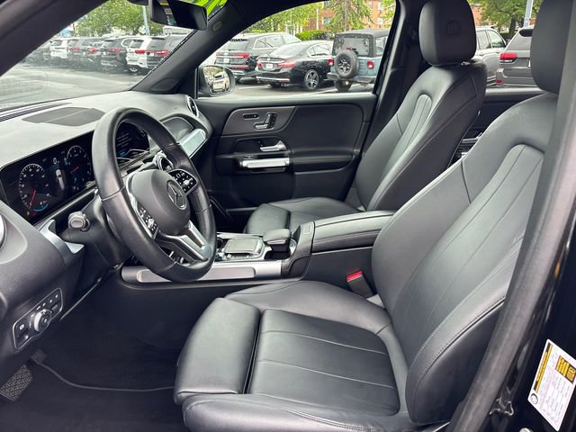Used 2023 Mercedes-Benz GLB 250 4MATIC image 6