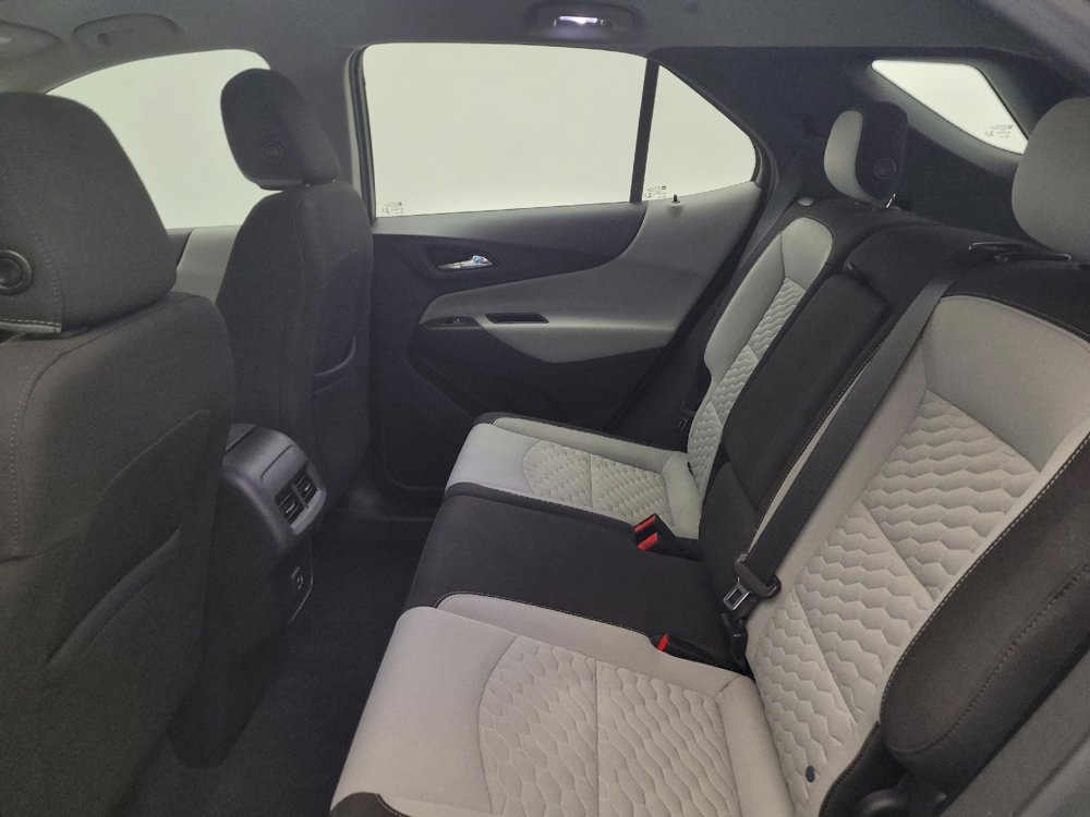 Used 2020 Chevrolet Equinox LS image 18