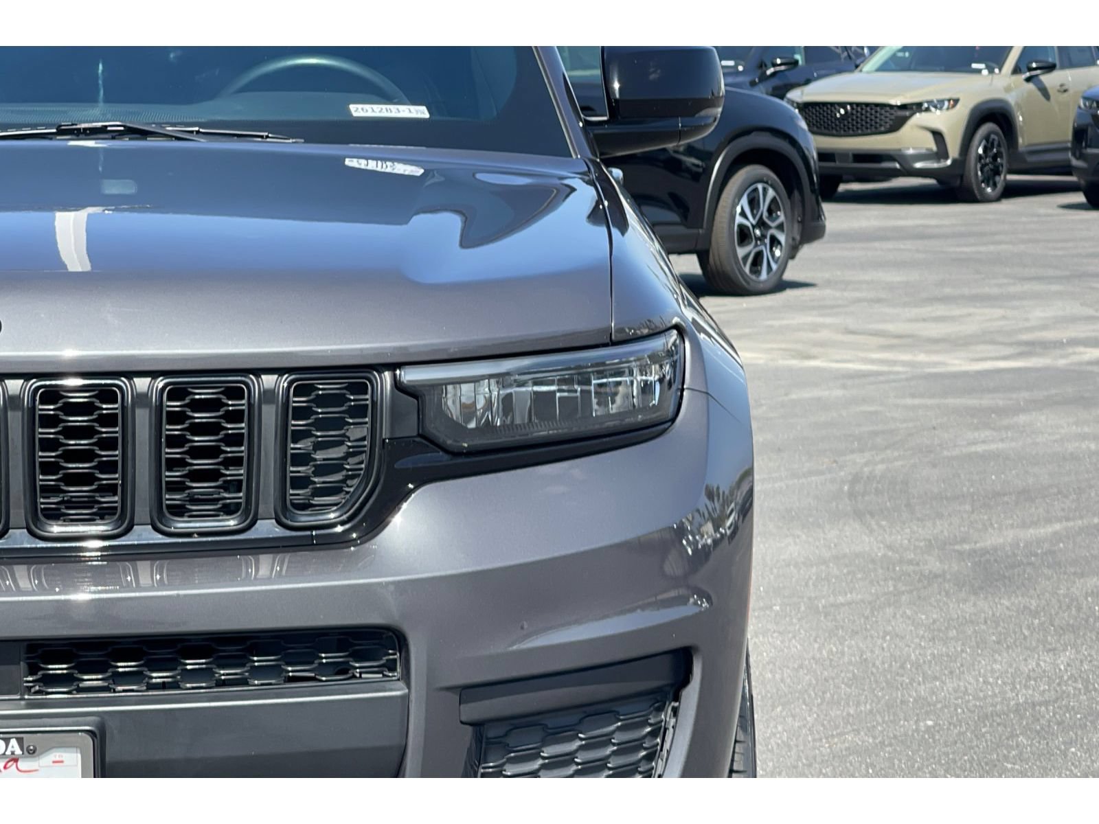 Used 2022 Jeep Grand Cherokee L Laredo RWD image 51