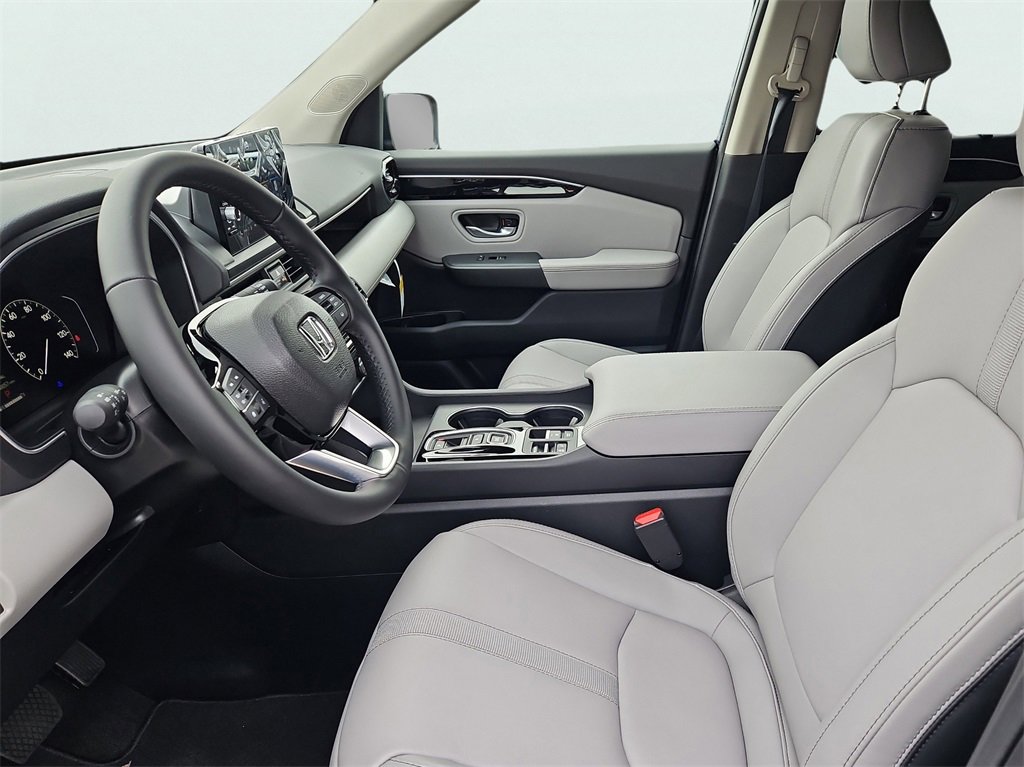 New 2025 Honda Pilot EX-L image 18