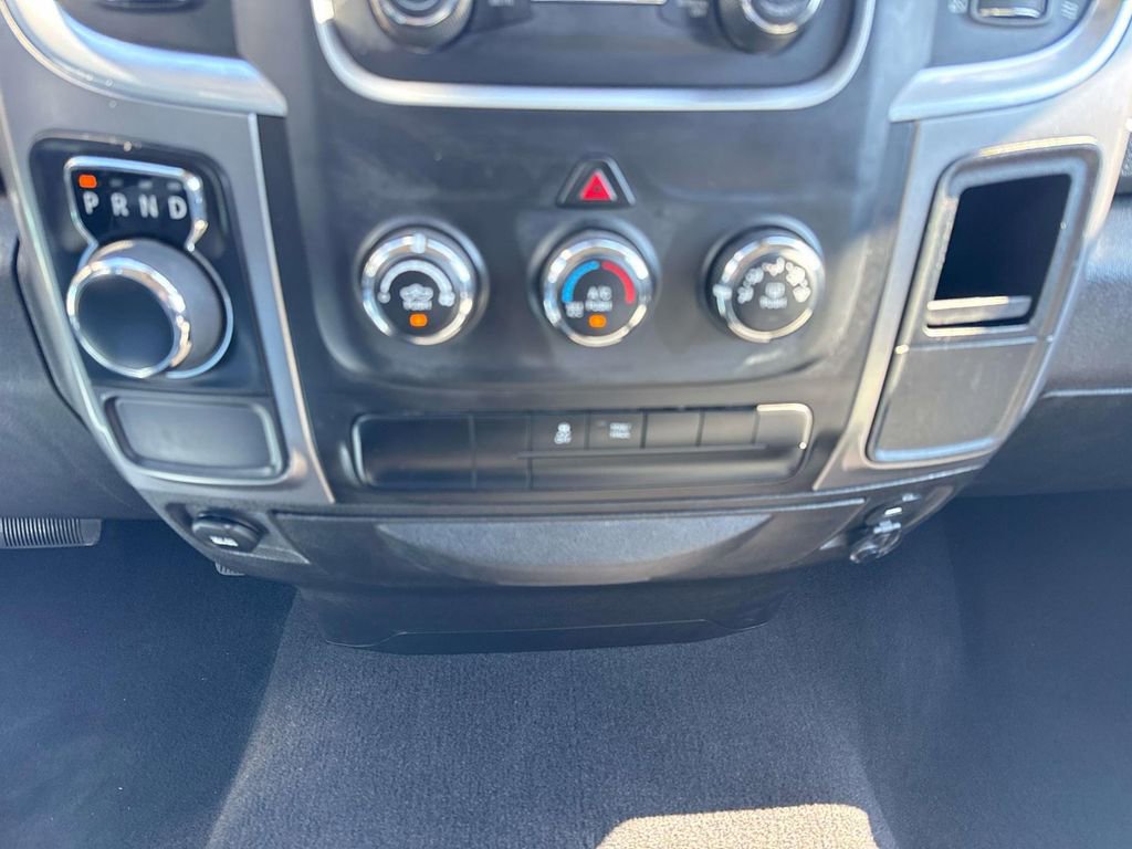 Used 2024 RAM 1500 Classic SLT image 25