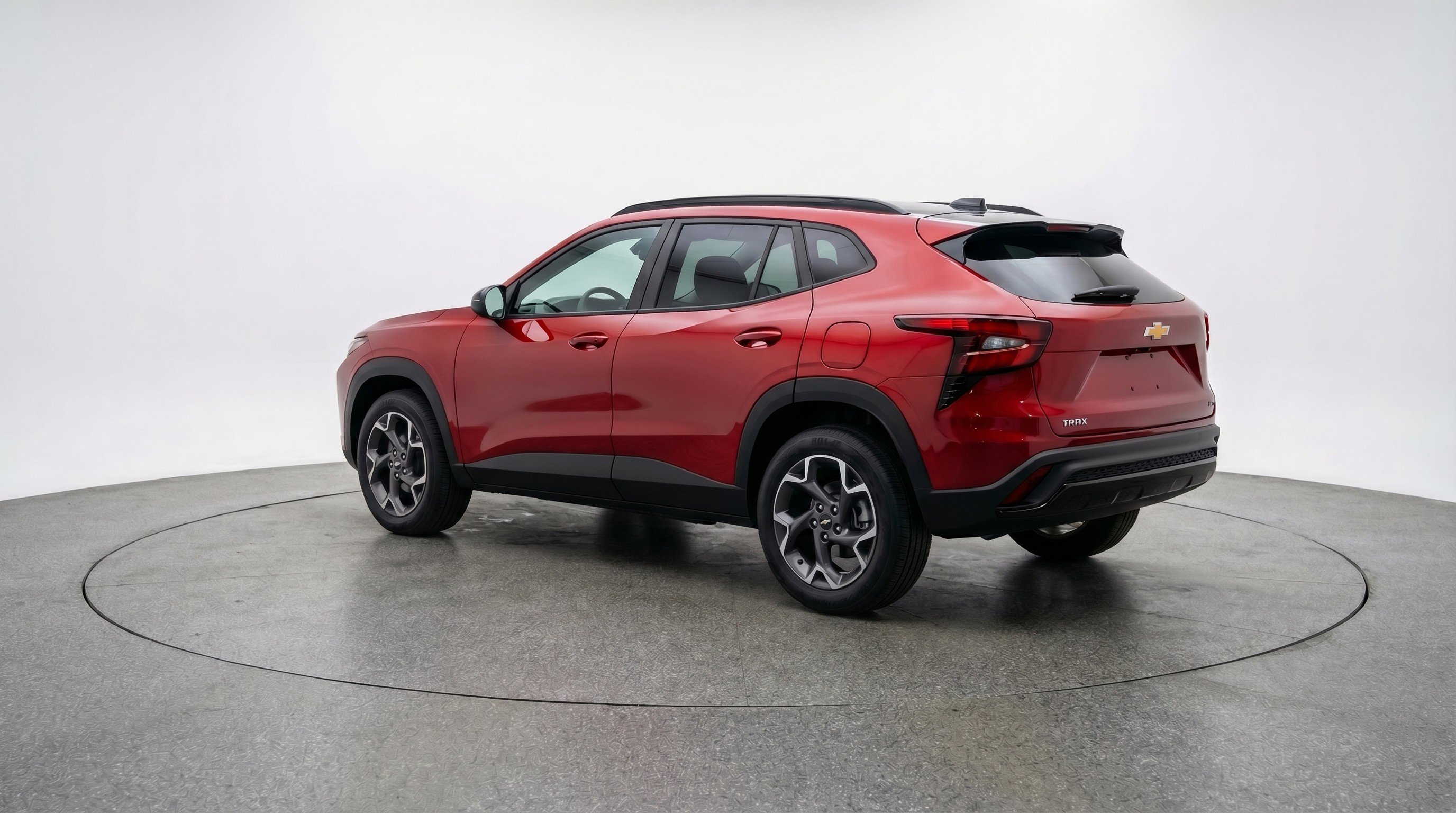 Used 2025 Chevrolet Trax LT image 6