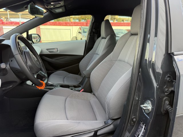 Used 2026 Toyota Corolla SE FWD image 25