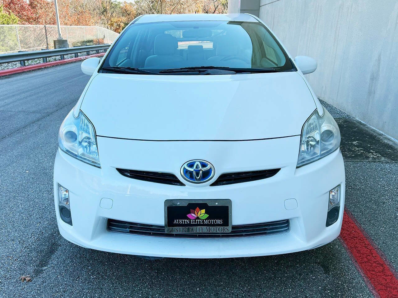 Used 2010 Toyota Prius Five image 13