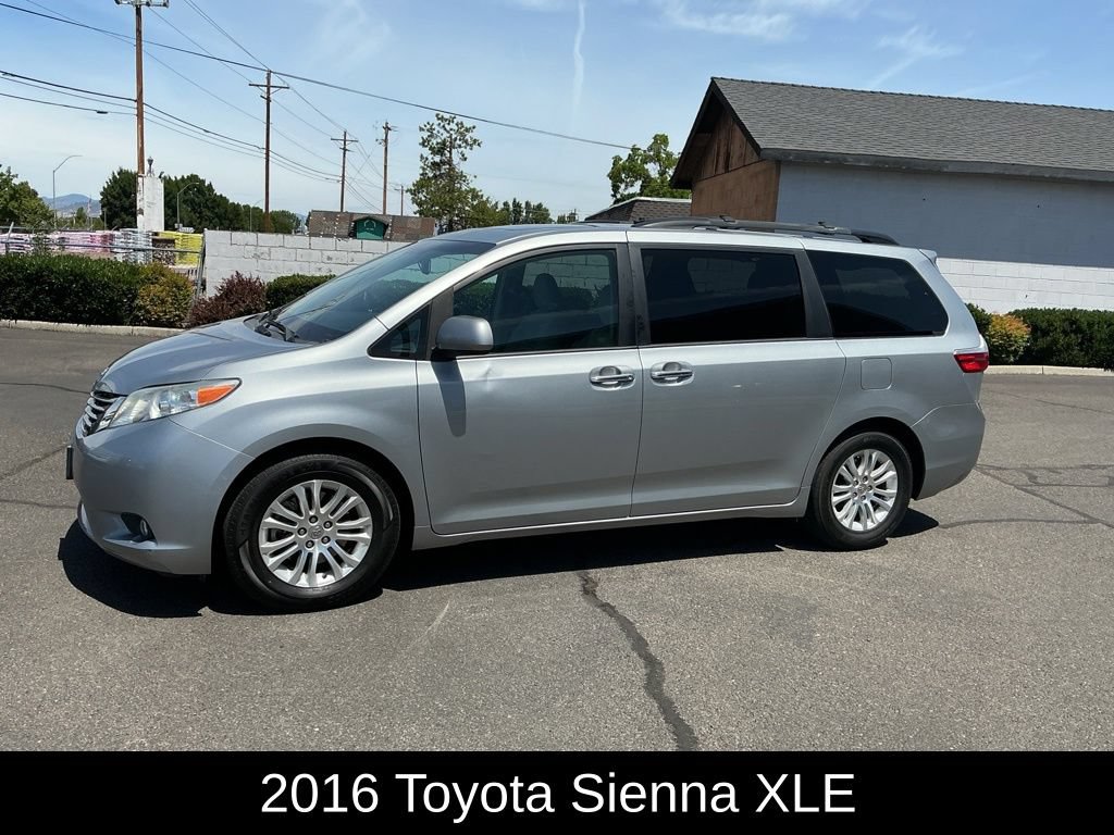 Used 2016 Toyota Sienna XLE w/ XLE Navigation Package
