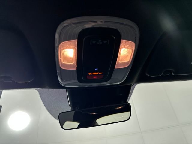 Certified 2025 Hyundai Elantra SEL image 55