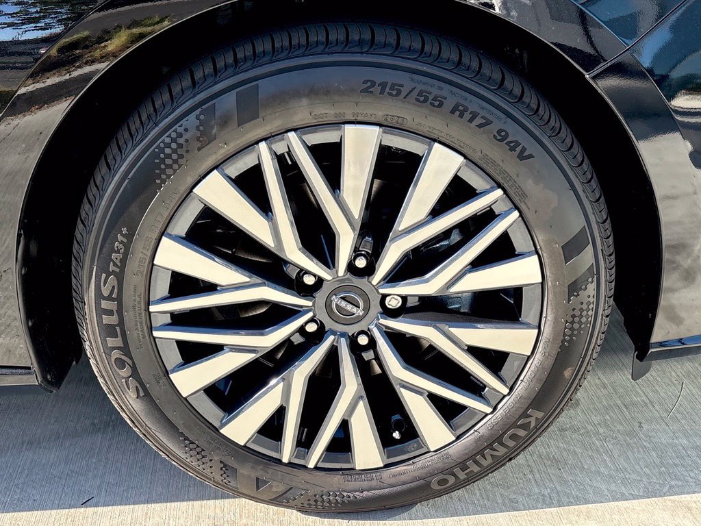 New 2026 Nissan Altima 2.5 SV FWD image 26