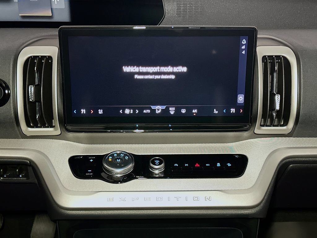 New 2026 Ford Expedition Active AWD/4WD image 14
