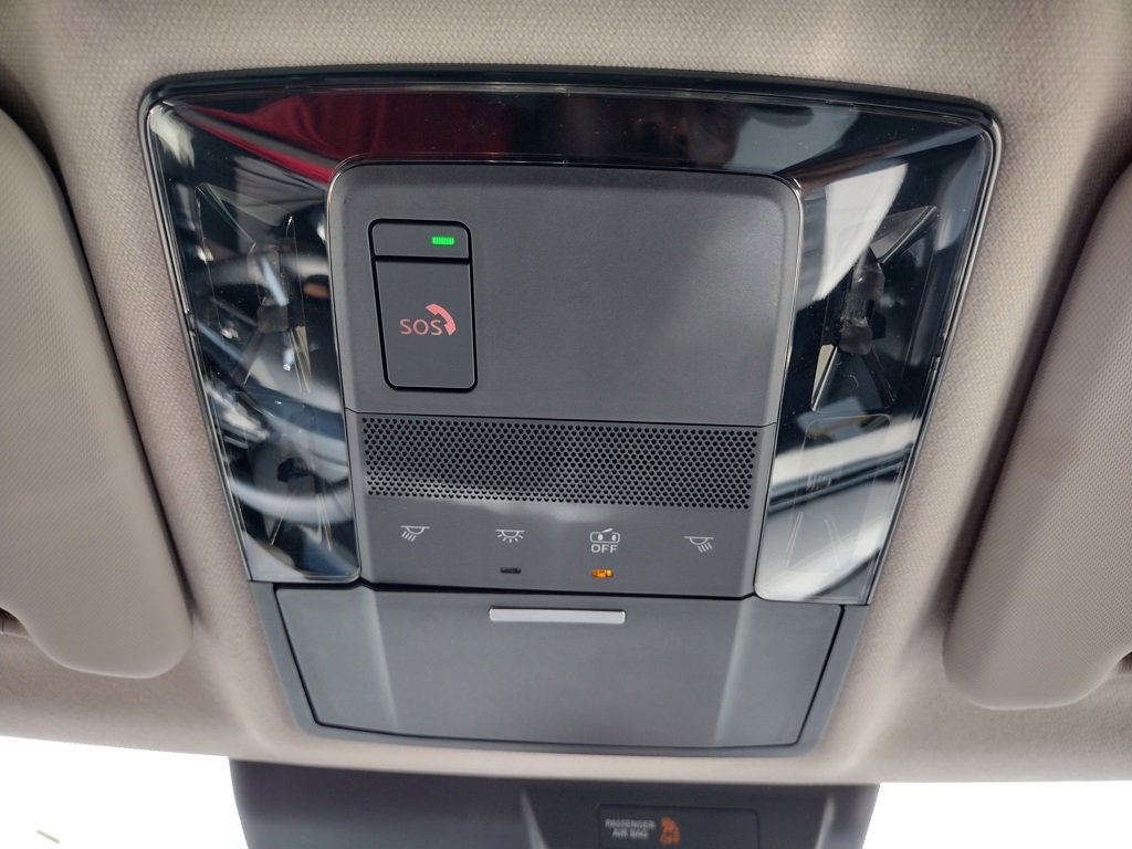 New 2025 Mitsubishi Outlander SE image 21