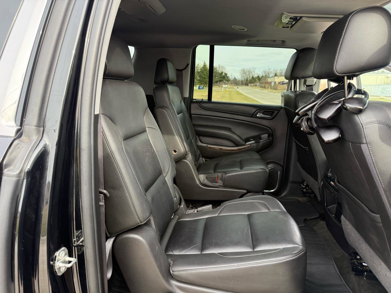 Used 2016 Chevrolet Suburban LT AWD/4WD image 33