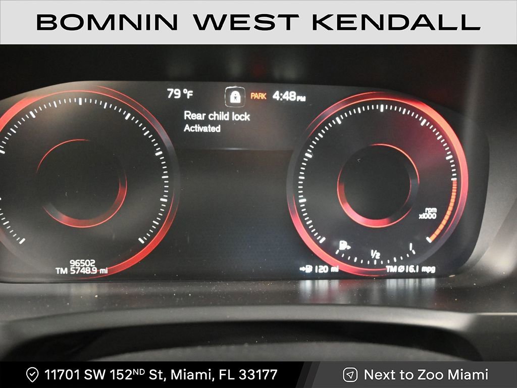 Used 2019 Volvo XC90 T5 R-Design w/ Protection Package Premier image 11