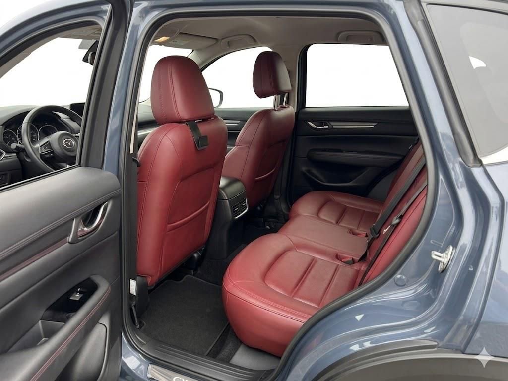 Used 2023 MAZDA CX-5 Carbon Edition image 11