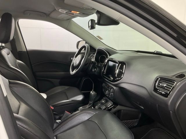 Used 2021 Jeep Compass Limited image 28