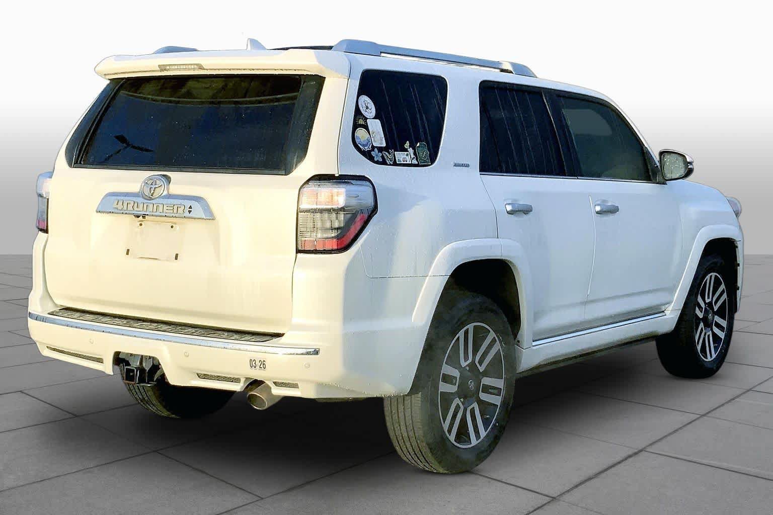 Used 2018 Toyota 4Runner Limited AWD/4WD image 13