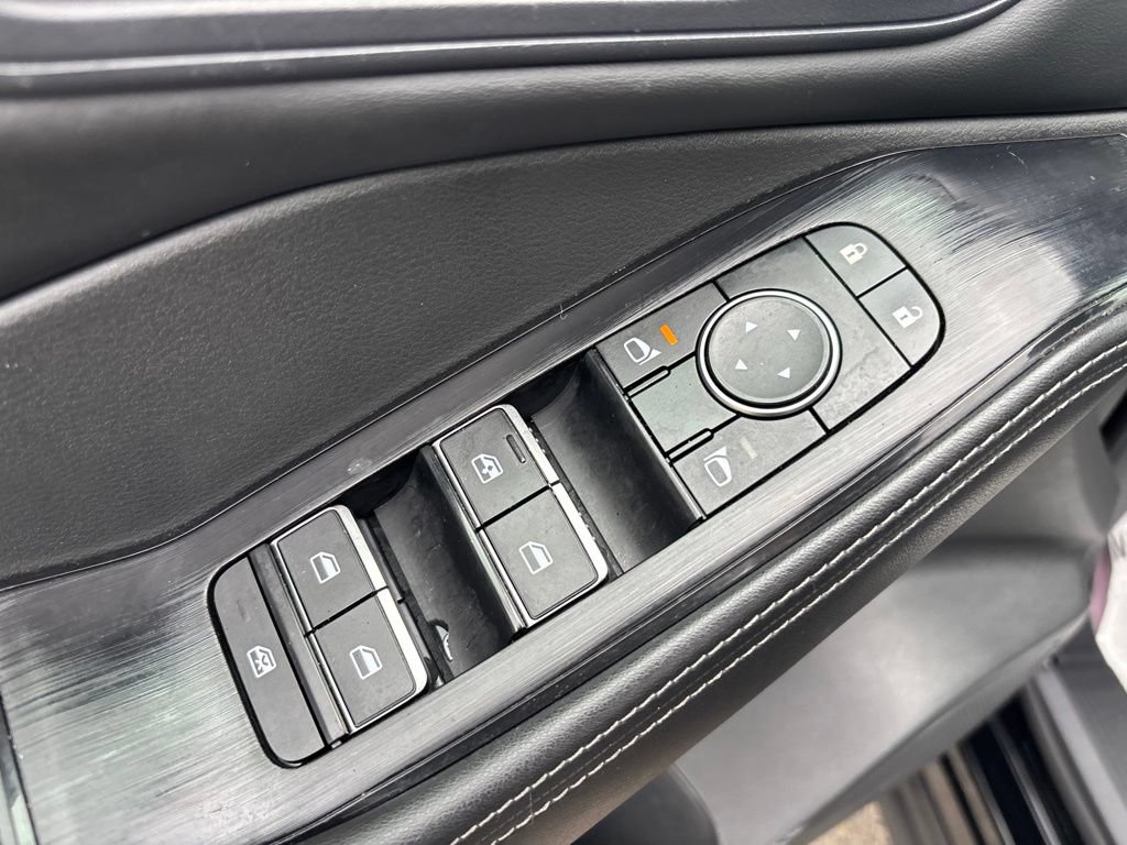 Certified 2023 Nissan Rogue SL w/ SL Premium Package AWD/4WD image 18