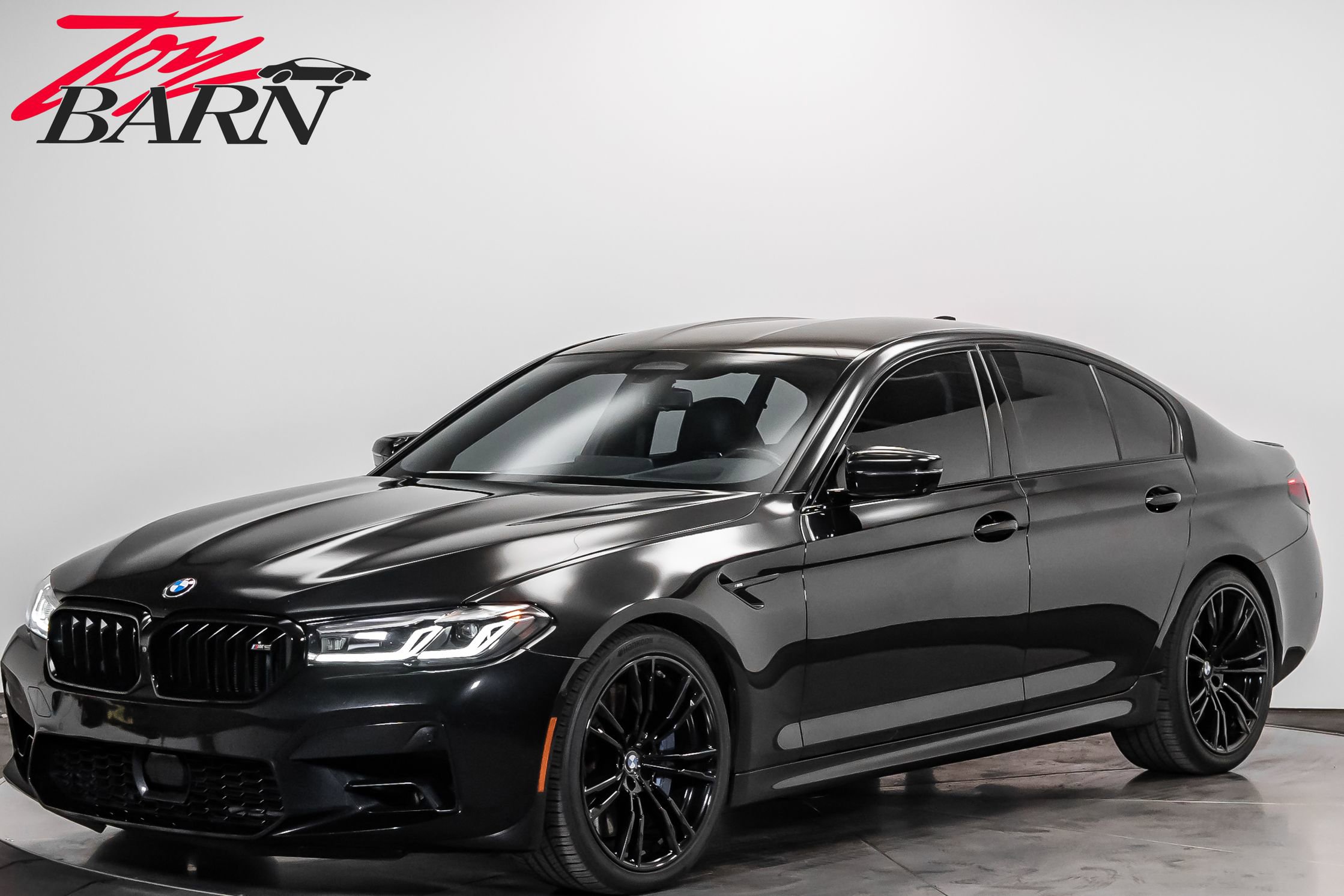 Used 2022 BMW M5 w/ Executive Package image 1