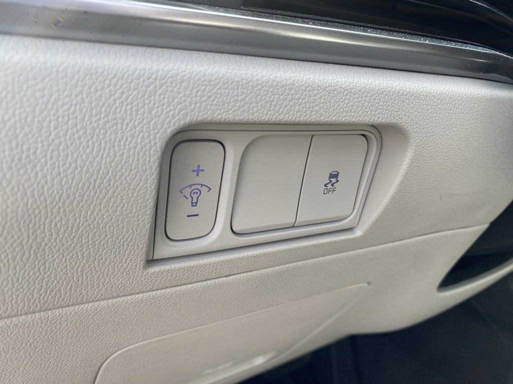 New 2025 Kia Sorento S w/ Panoramic Sunroof Package image 16