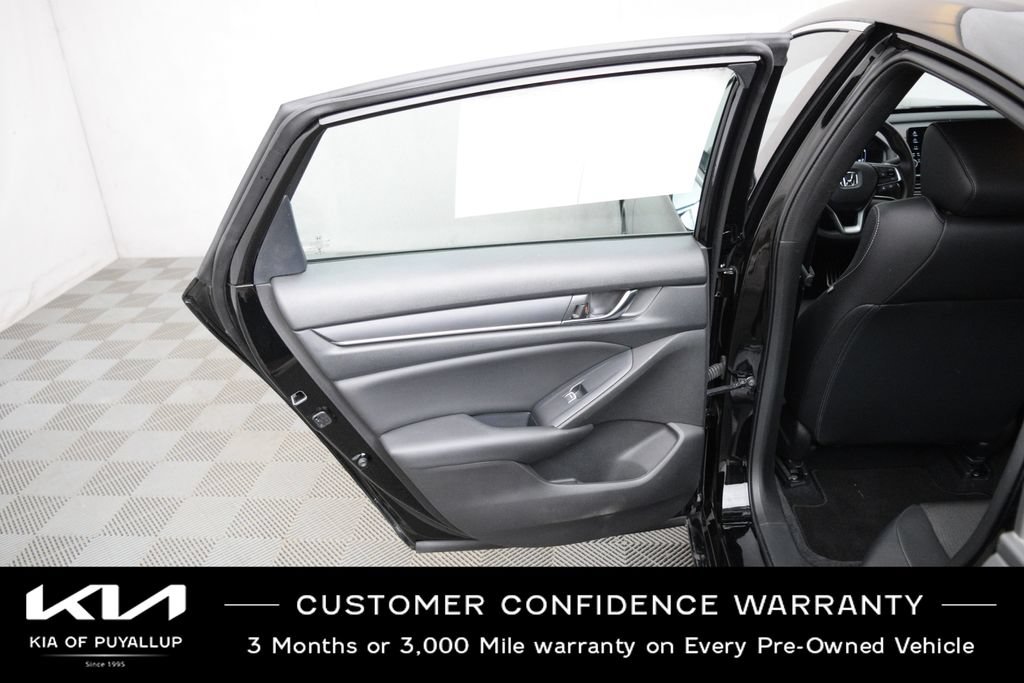 Used 2022 Honda Accord Sport image 11