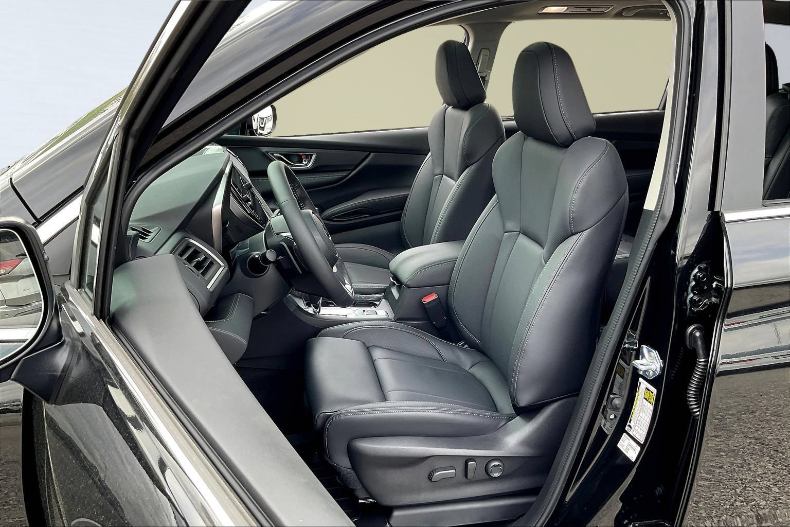 New 2026 Subaru Ascent Limited AWD/4WD image 9