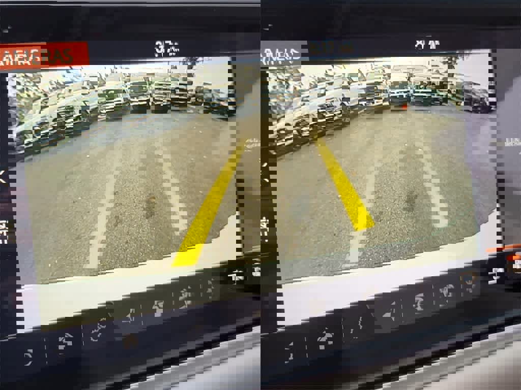 Used 2020 Land Rover Range Rover Sport HSE Dynamic image 23