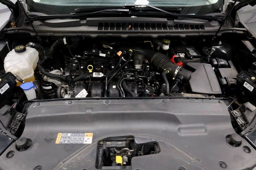 Used 2023 Ford Edge SEL image 17