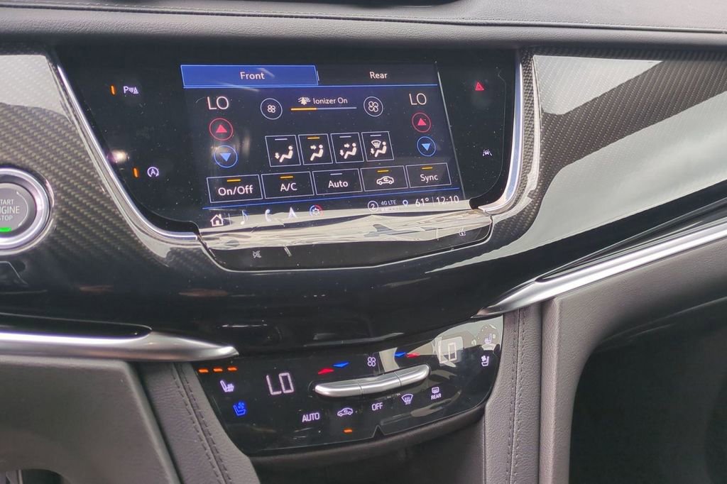 New 2025 Cadillac XT6 Sport AWD/4WD image 11