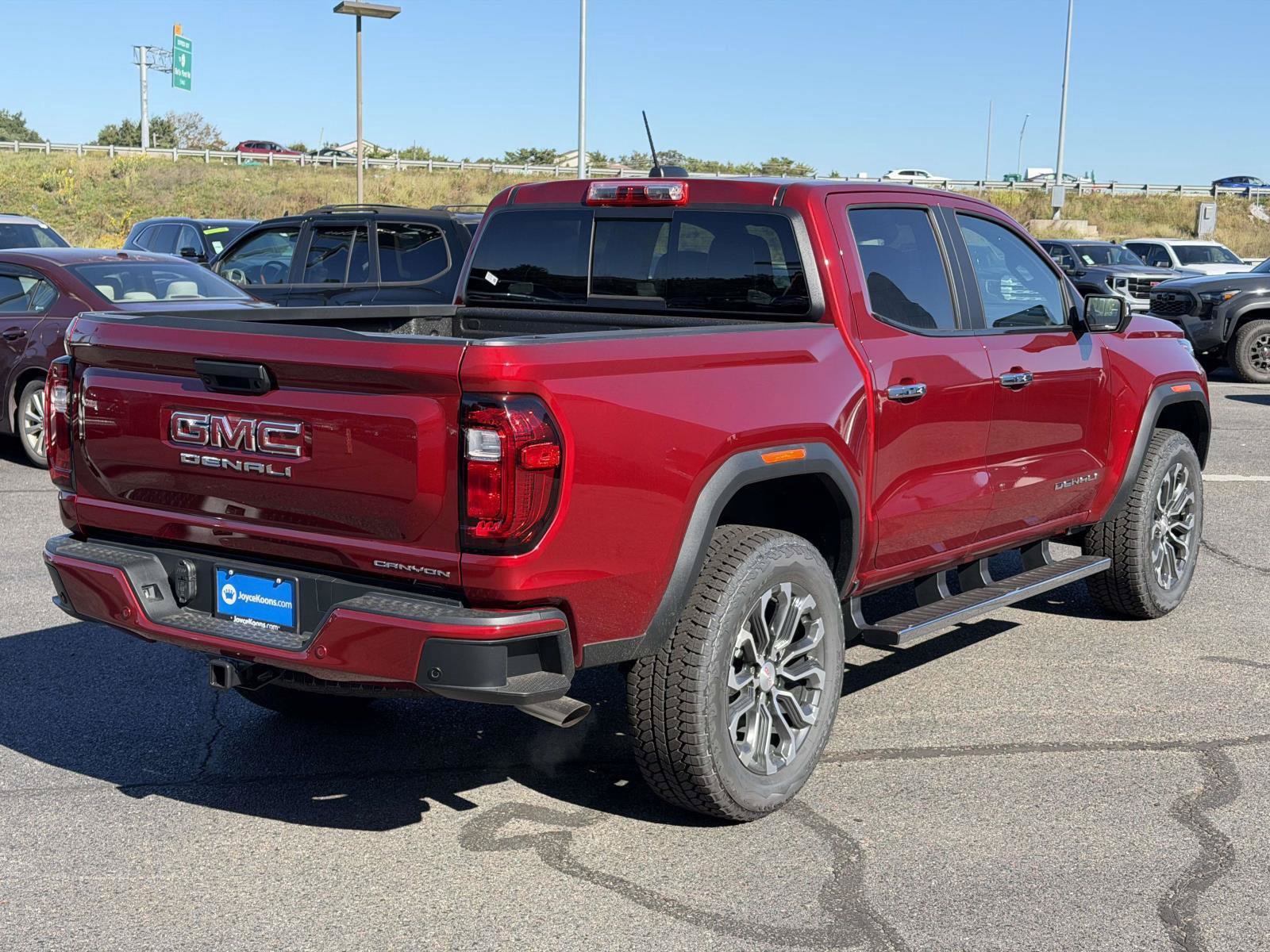 New 2026 GMC Canyon Denali AWD/4WD image 2