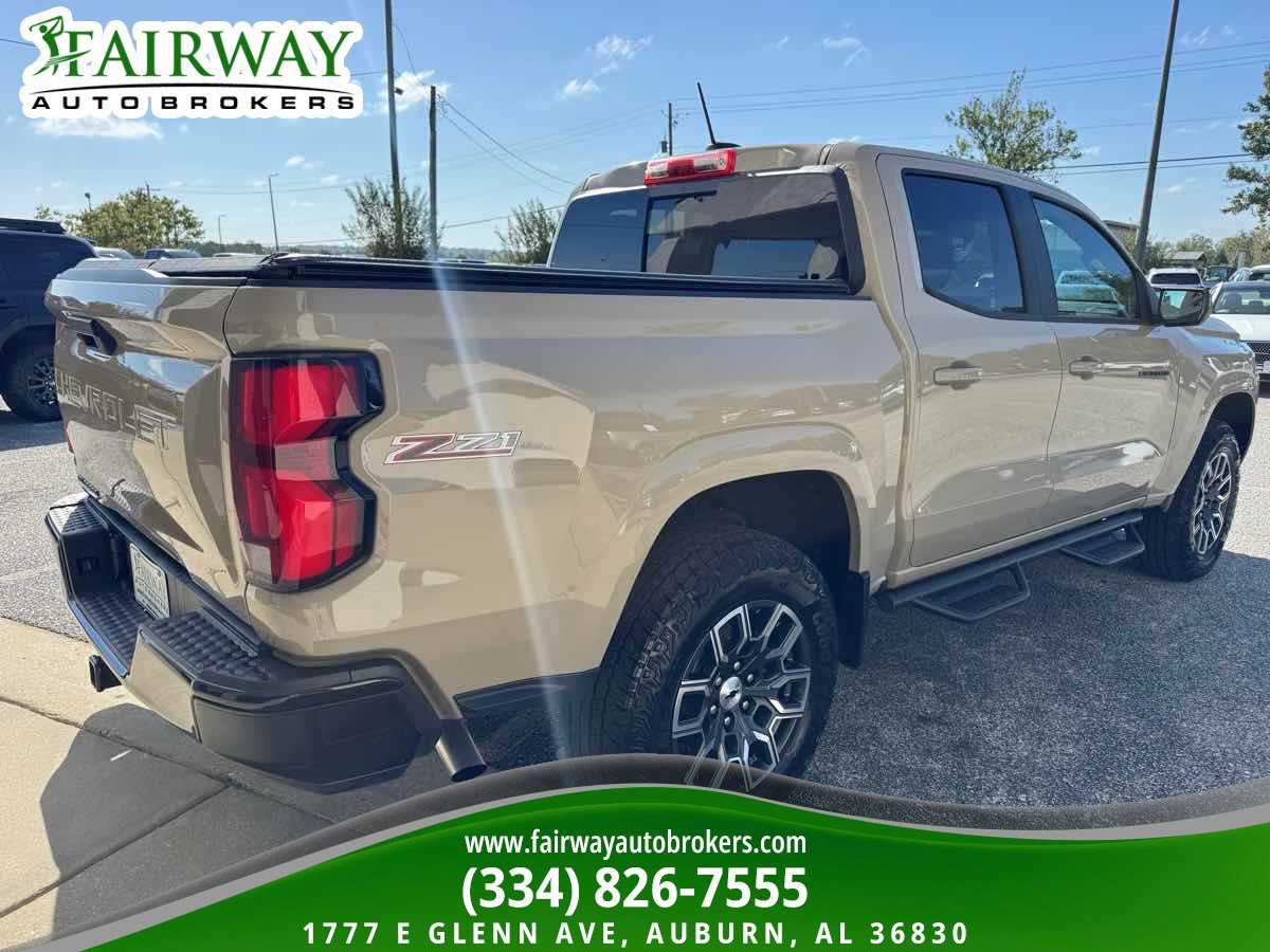 Used 2023 Chevrolet Colorado Z71 AWD/4WD image 6