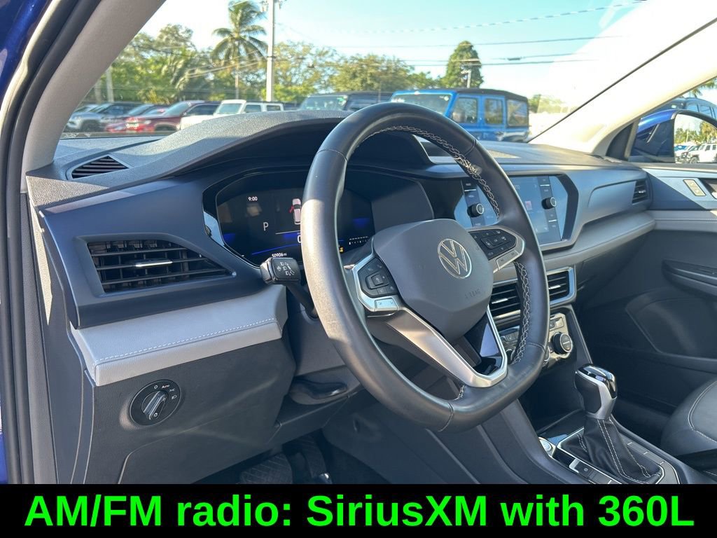 Used 2024 Volkswagen Taos SE image 11