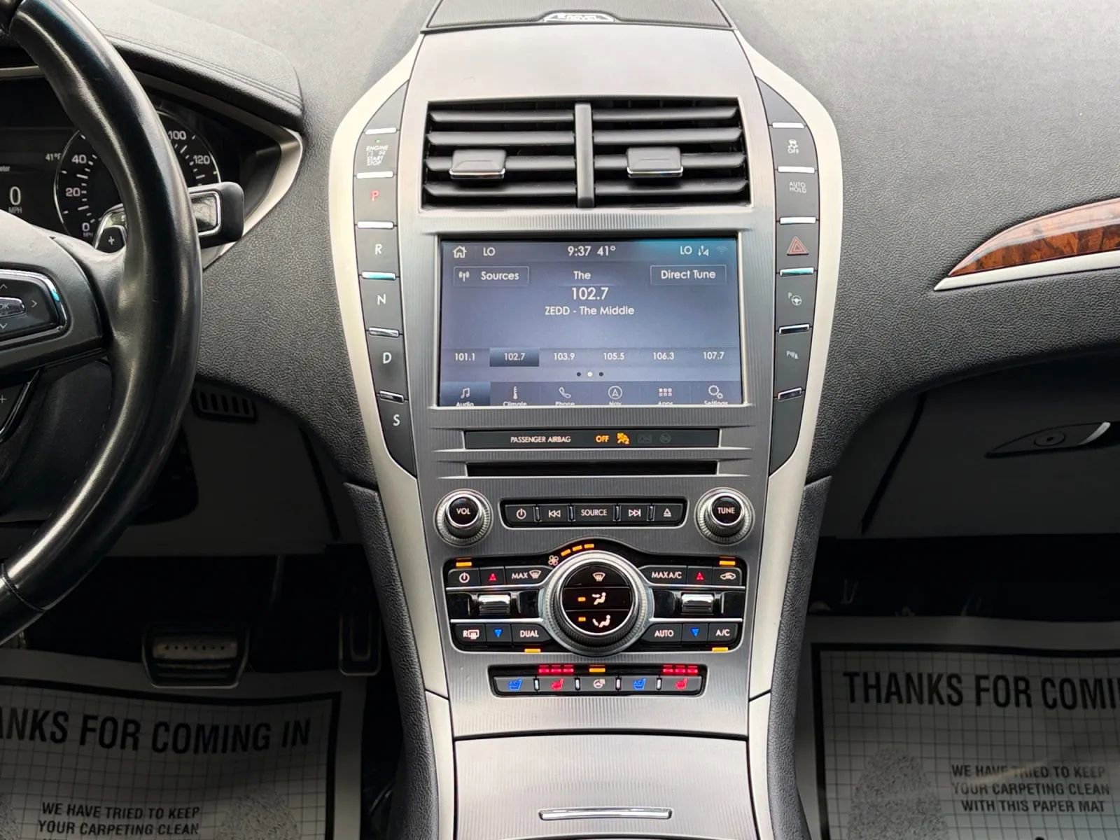 Used 2020 Lincoln MKZ Reserve w/ Monochromatic Package AWD/4WD image 21