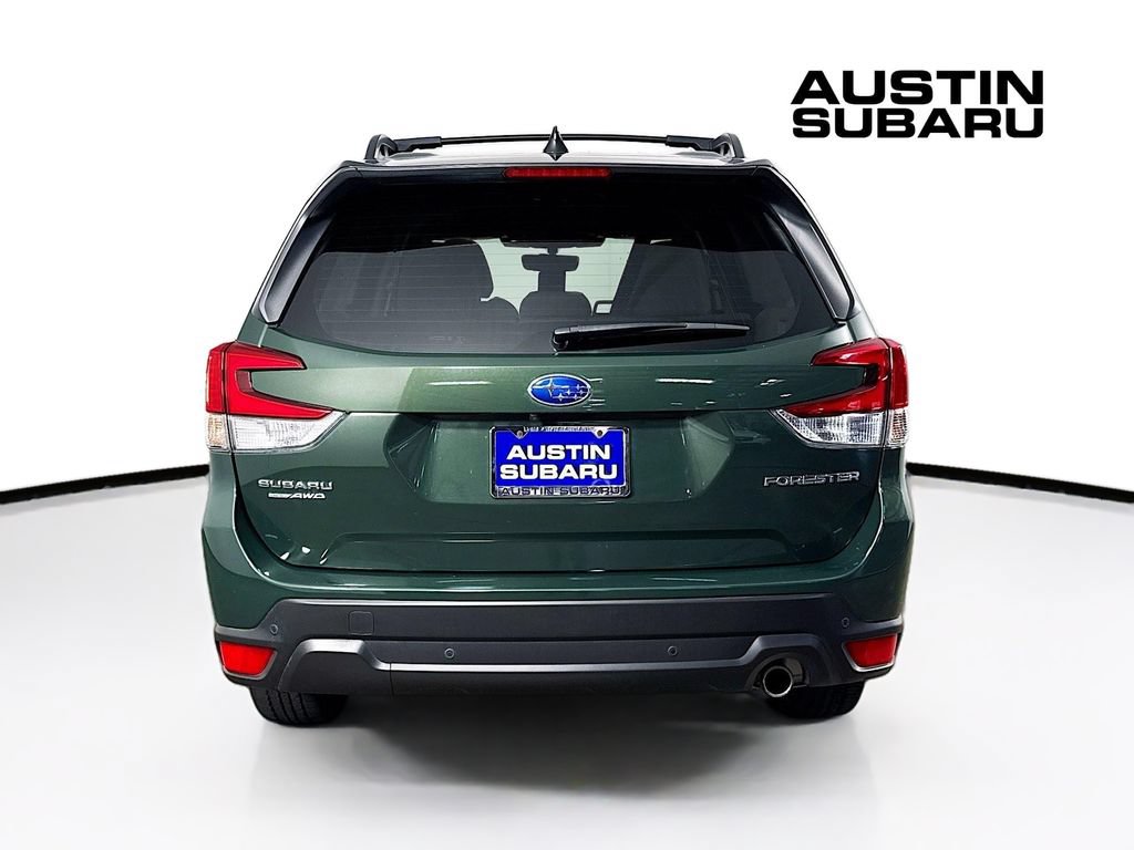 Used 2024 Subaru Forester Limited AWD/4WD image 6