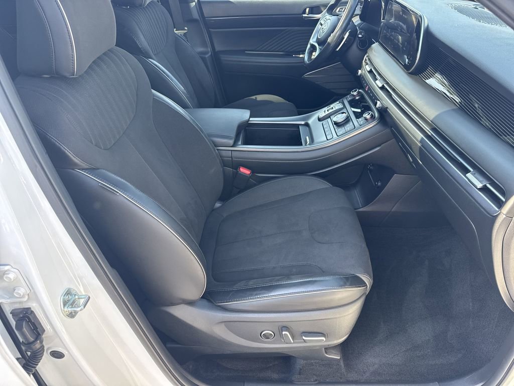Used 2024 Hyundai Palisade Calligraphy image 13