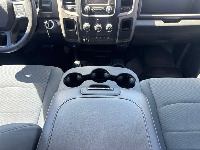 Used 2016 RAM 3500 Tradesman w/ Chrome Appearance Group AWD/4WD image 13