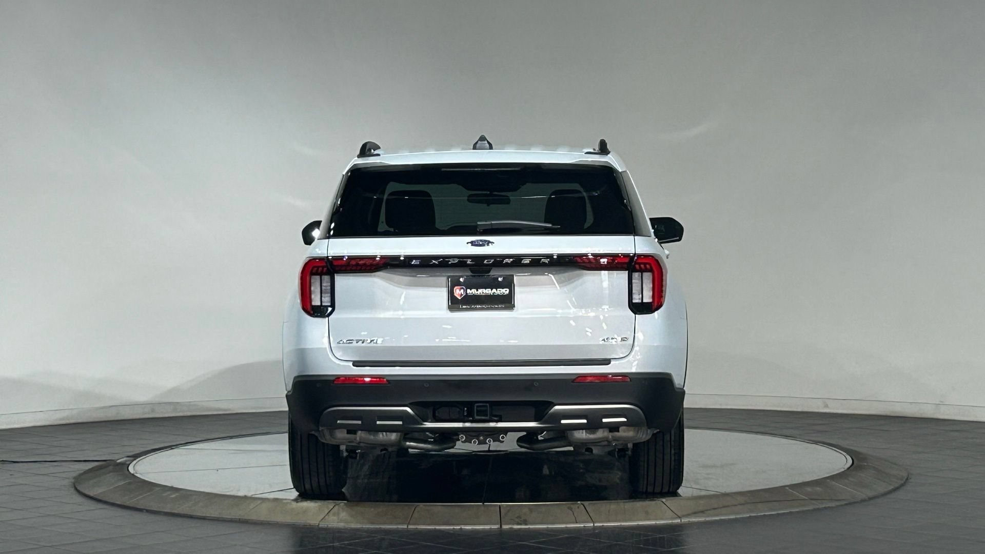 New 2026 Ford Explorer Active w/ Active Comfort Package AWD/4WD image 8