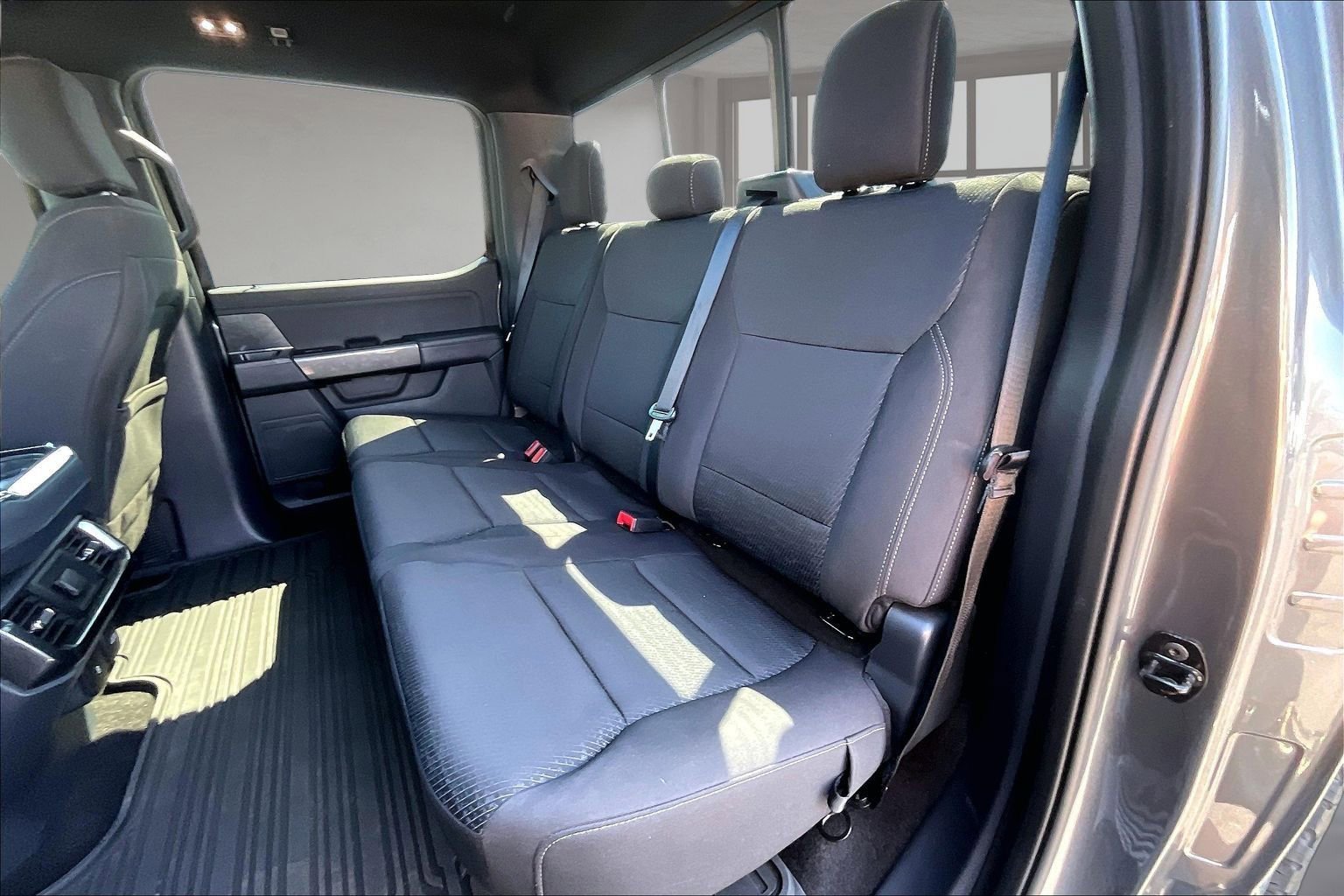 Used 2022 Ford F150 XLT w/ Equipment Group 302A High image 23