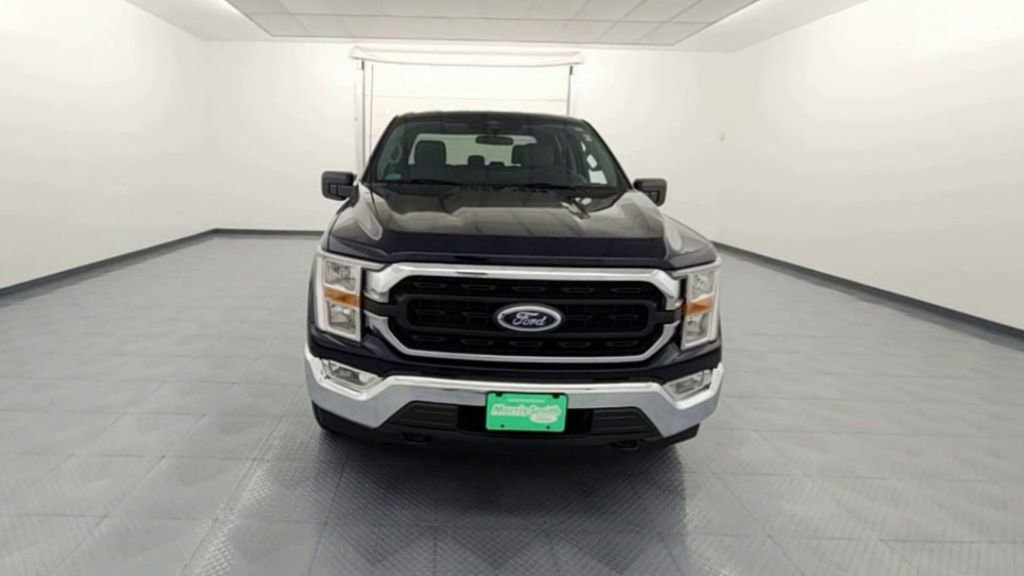 Used 2022 Ford F150 XLT w/ Trailer Tow Package image 3