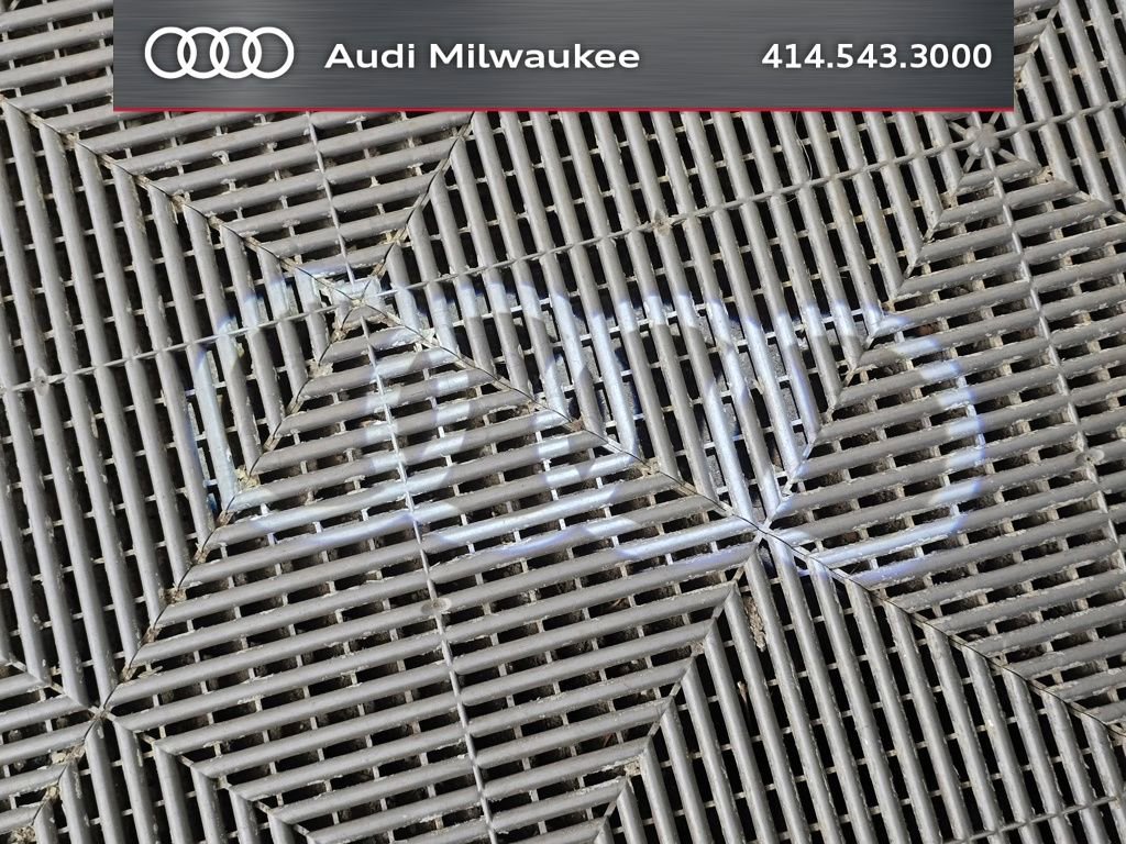 Used 2023 Audi Q8 Premium w/ Convenience Package AWD/4WD image 15