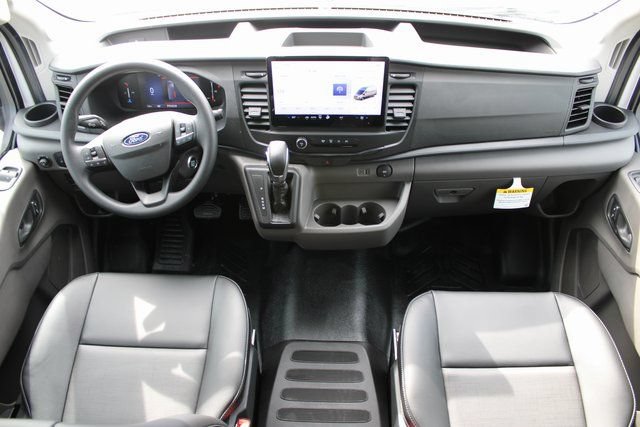 New 2026 Ford Transit 250 148 Medium Roof w/ Load Area Protection Package RWD image 10