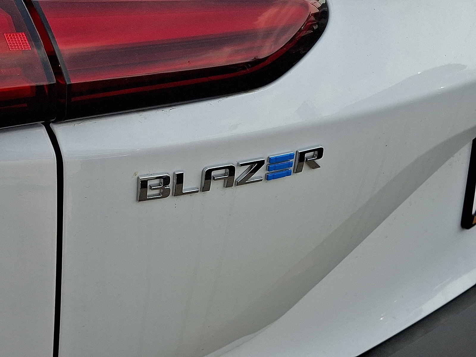 New 2026 Chevrolet Blazer EV LT AWD/4WD image 6