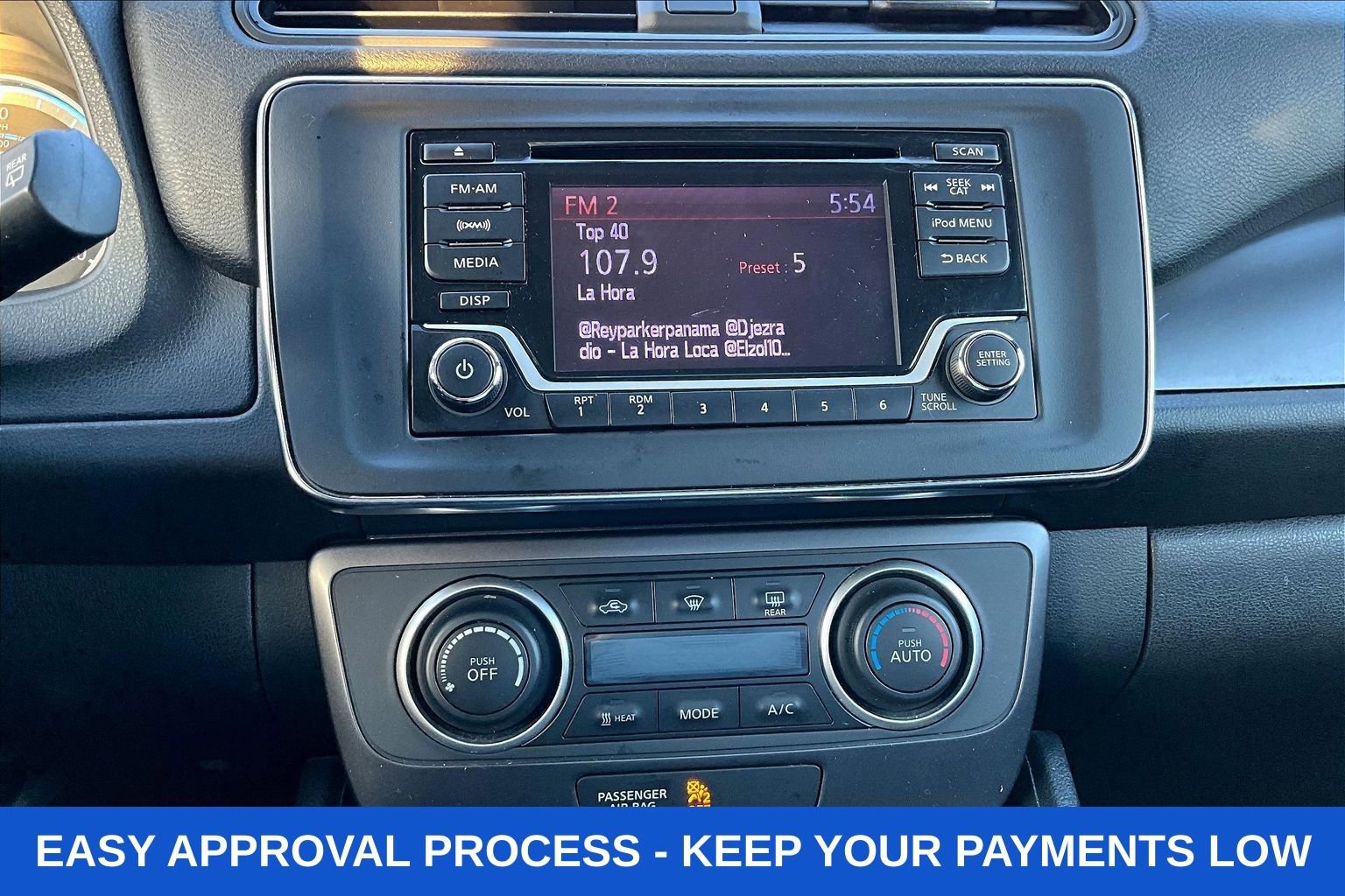 Used 2019 Nissan Leaf S w/ S Charge Package image 18