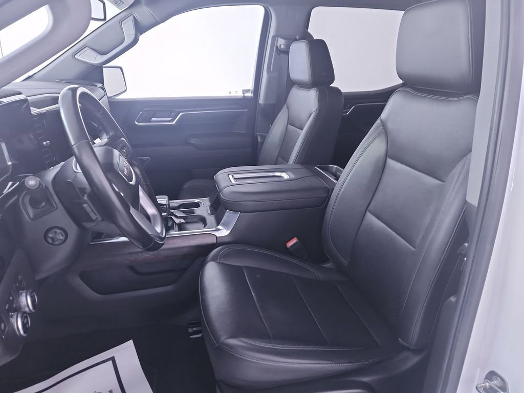 Used 2022 GMC Sierra 1500 SLT w/ SLT Premium Package AWD/4WD image 11